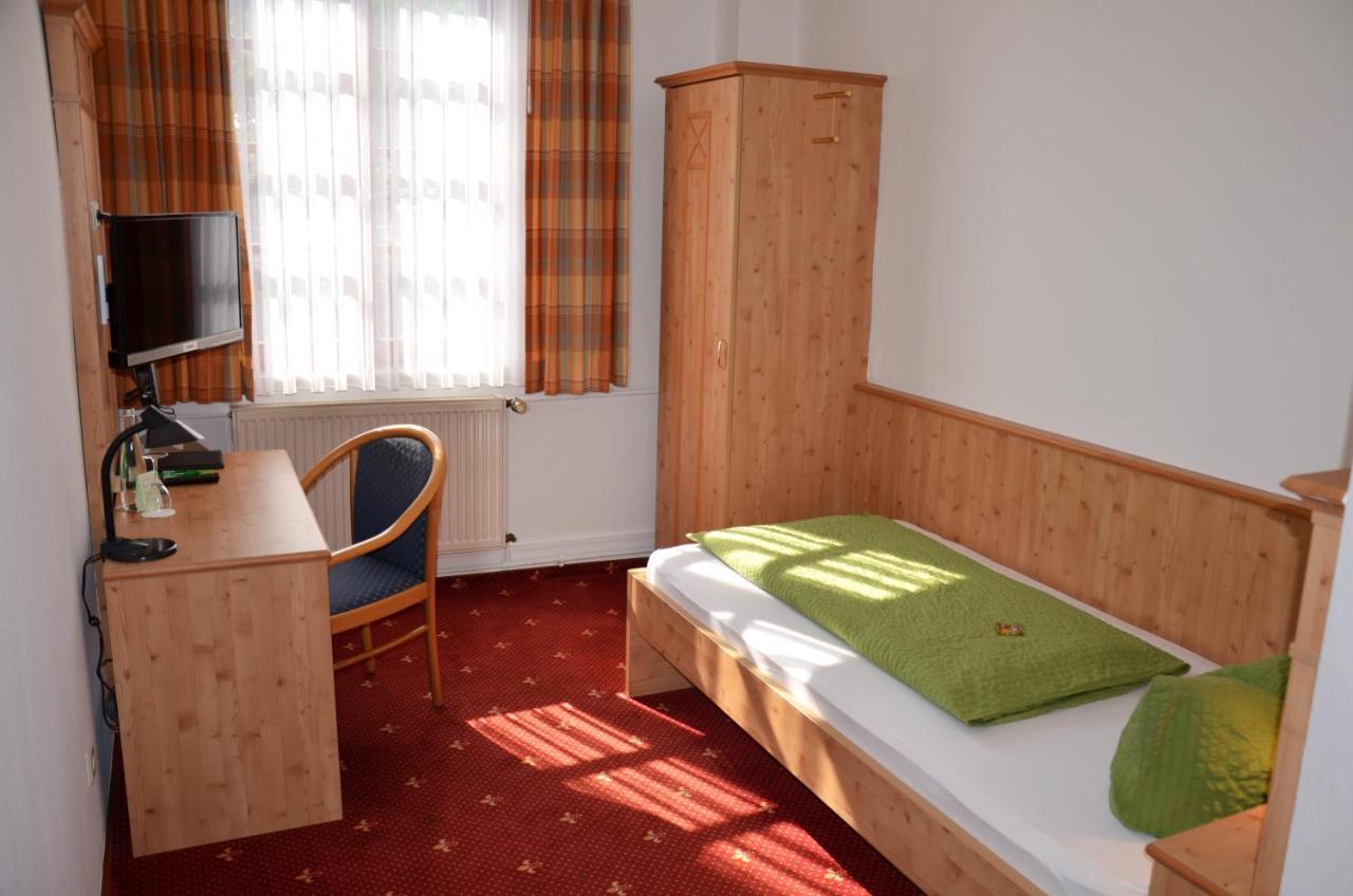 Single Room,1006870633:JPEG
